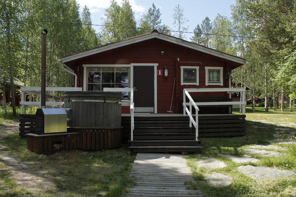 Loma-Vietonen Holiday Village Meltosjärvi Esterno foto