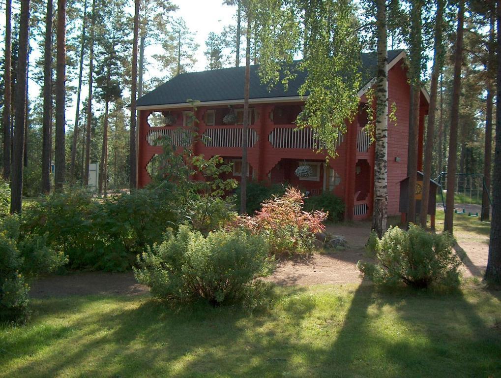 Loma-Vietonen Holiday Village Meltosjärvi Esterno foto