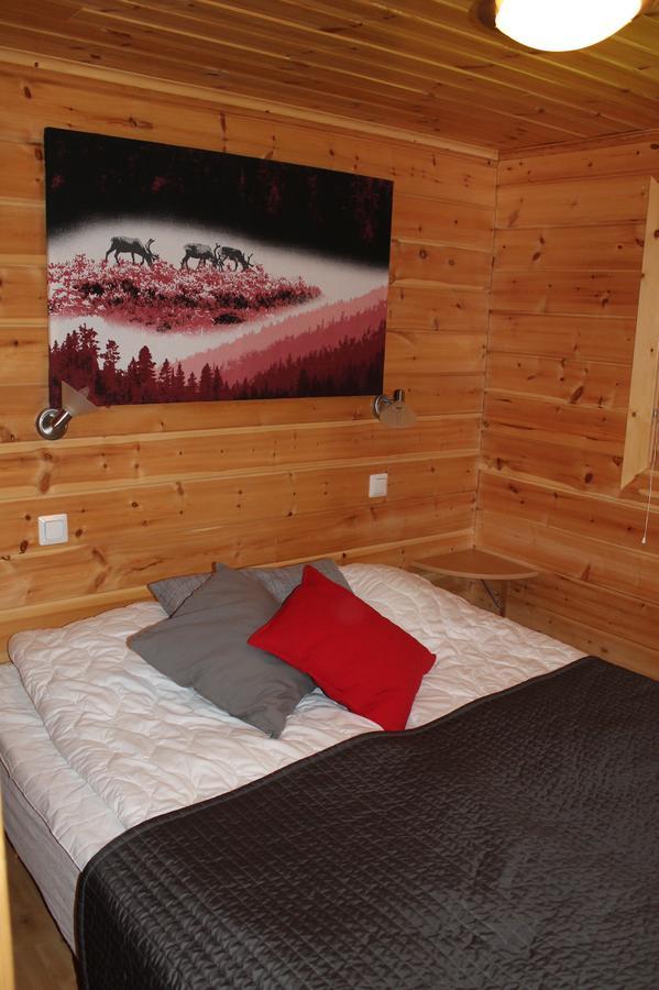 Loma-Vietonen Holiday Village Meltosjärvi Esterno foto