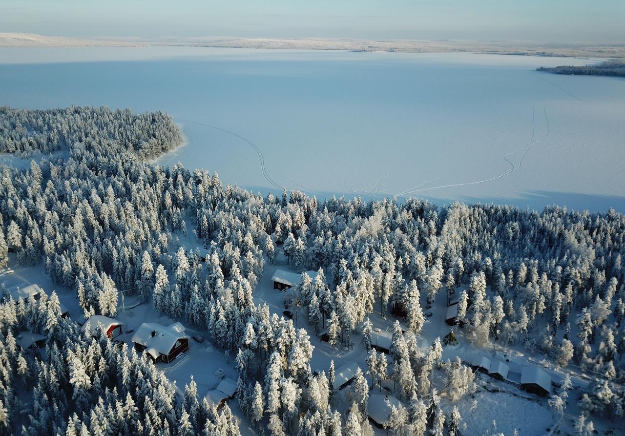 Loma-Vietonen Holiday Village Meltosjärvi Esterno foto